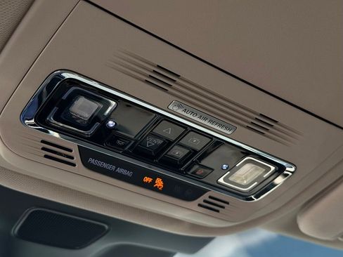 Used 2024 Lincoln Aviator Reserve w/ Equipment Group 201A AWD/4WD image 41