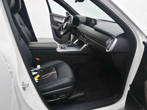 Used 2024 MAZDA CX-90 Plug-In Hybrid w/ Premium Plus AWD/4WD image 34