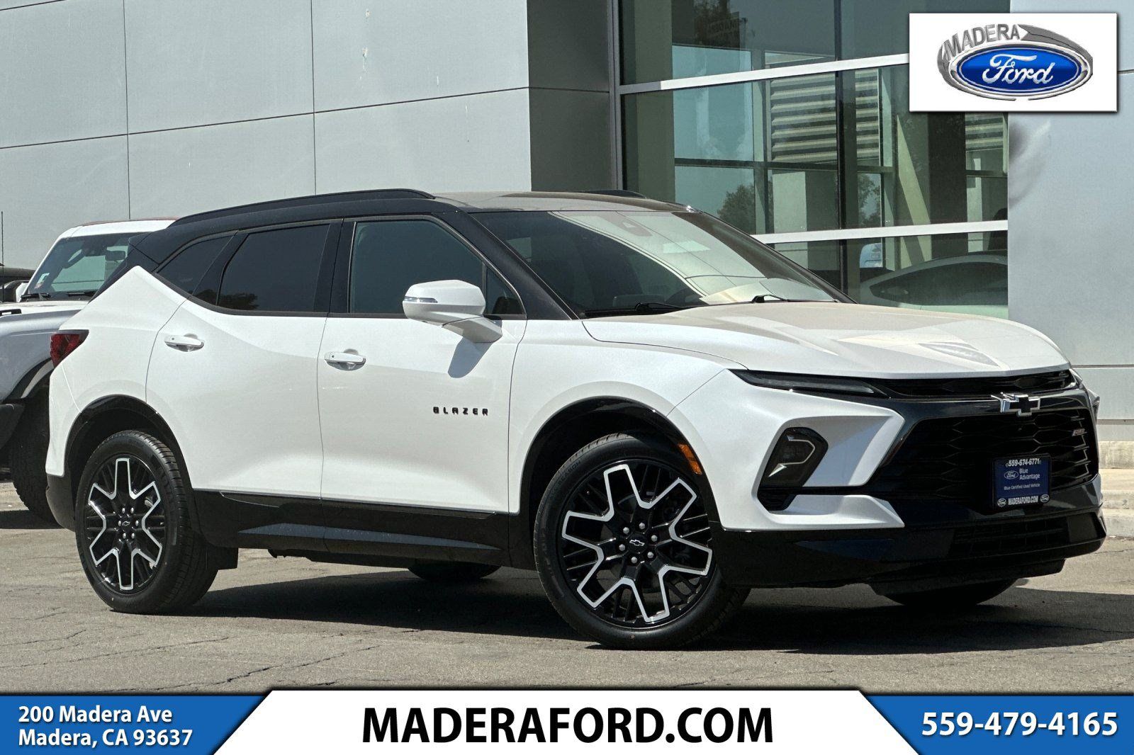Used 2023 Chevrolet Blazer RS w/ Driver Confidence II Package AWD/4WD image 1