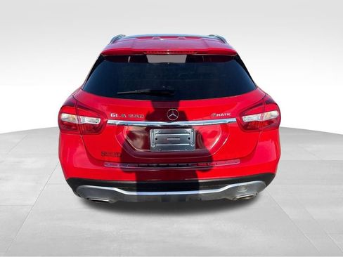 Used 2018 Mercedes-Benz GLA 250 4MATIC image 6