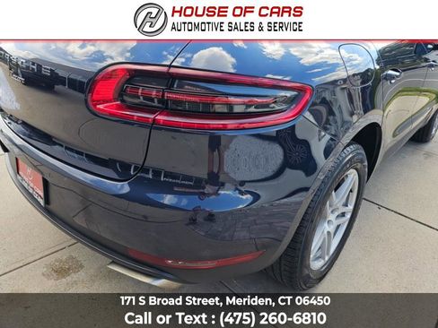 Used 2018 Porsche Macan image 14