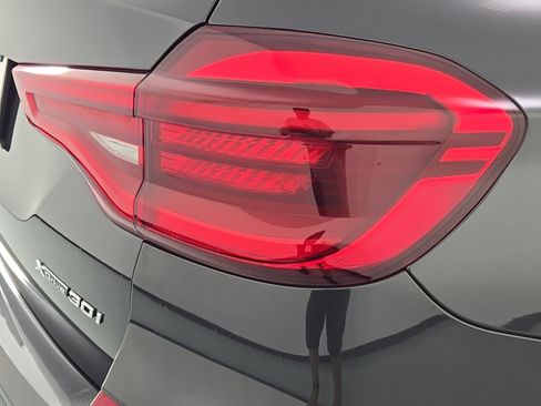 Used 2021 BMW X3 xDrive30i w/ Premium Package image 9