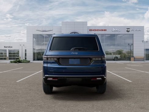 New 2026 Jeep Grand Wagoneer Summit AWD/4WD image 8