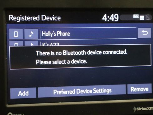 Used 2022 Toyota RAV4 XLE image 35