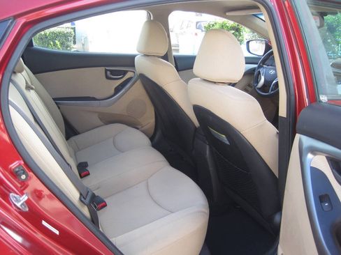 Used 2012 Hyundai Elantra GLS w/ Preferred Pkg 3 FWD image 25