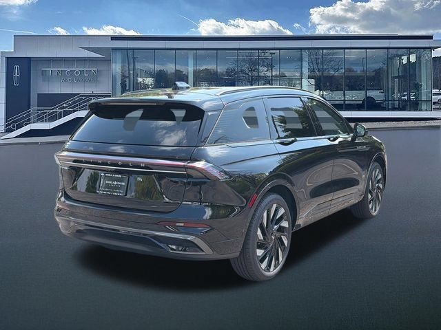 New 2026 Lincoln Nautilus Reserve w/ Jet Appearance Package AWD/4WD image 8