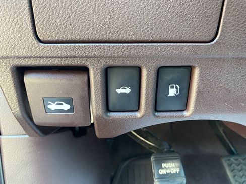 Used 2018 Lexus ES 350 w/ Premier Package image 23