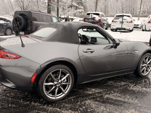 Used 2023 MAZDA MX-5 Miata Grand Touring image 3