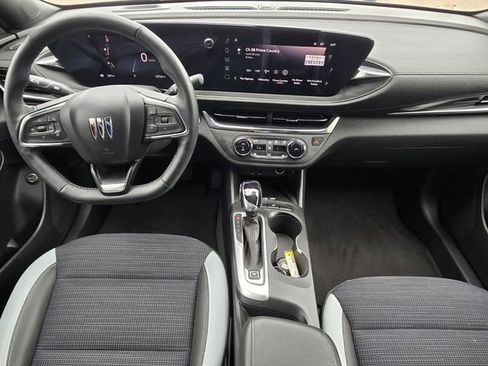 Used 2024 Buick Envista Preferred w/ Convenience I Package image 17