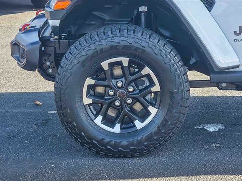 New 2026 Jeep Gladiator Rubicon image 9