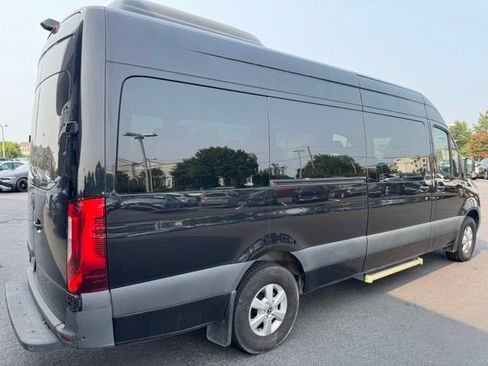 Used 2023 Mercedes-Benz Sprinter 2500 image 22