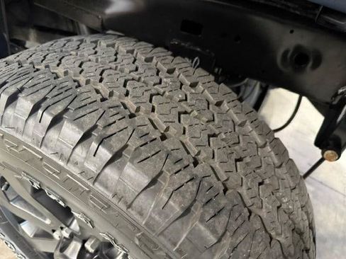 Certified 2025 RAM 2500 Big Horn AWD/4WD image 30