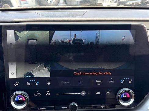 Used 2024 Lexus TX 350 AWD image 25