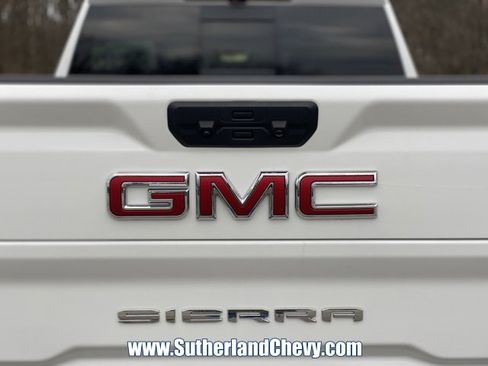 Used 2024 GMC Sierra 2500 AT4 w/ Technology Package image 14