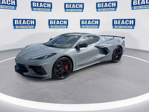 Used 2025 Chevrolet Corvette Stingray Coupe w/ Z51 Performance Package RWD image 4