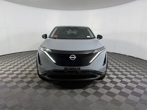Used 2023 Nissan Ariya AWD image 4
