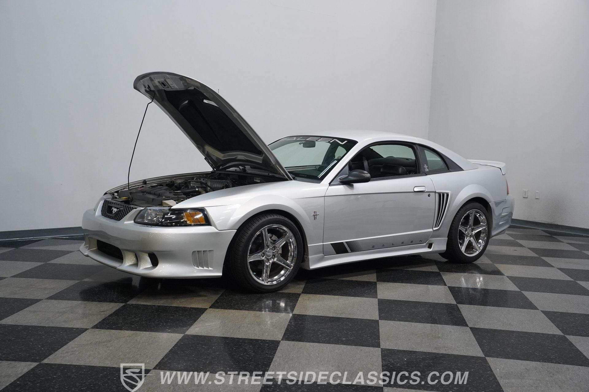 Used 2001 Ford Mustang GT RWD image 30