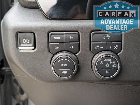 Used 2023 Chevrolet Silverado 1500 LT Trail Boss w/ Convenience Package II AWD/4WD image 18