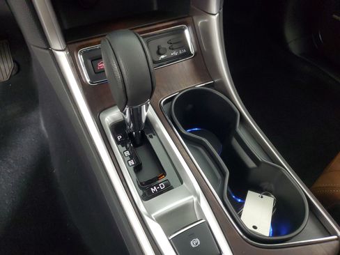 Used 2021 Subaru Ascent Touring w/ Popular Package #2A AWD/4WD image 17