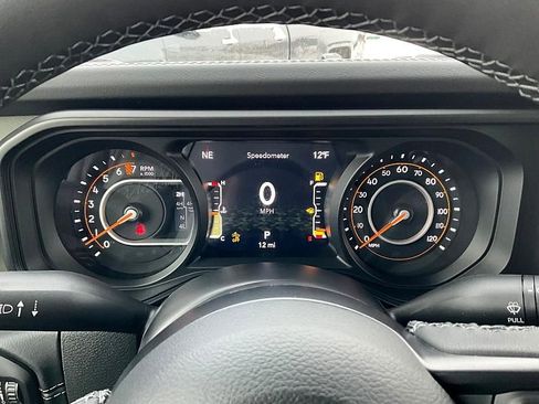 New 2026 Jeep Gladiator Mojave AWD/4WD image 16