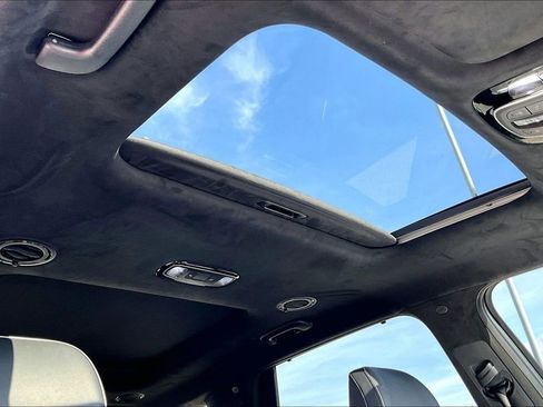 Used 2024 Hyundai Palisade Calligraphy image 22