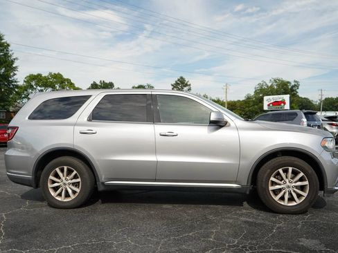 Used 2020 Dodge Durango SXT w/ 3rd Row Seating Group RWD image 3