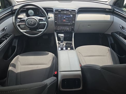 Used 2022 Hyundai Tucson SEL w/ Convenience Package FWD image 2