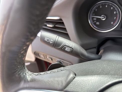 Used 2018 Buick Enclave Premium image 23