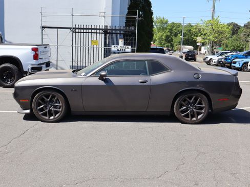 Used 2023 Dodge Challenger R/T w/ Blacktop Package image 7