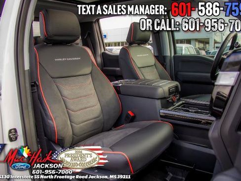 New 2026 Ford F250 Lariat w/ Black Appearance Package AWD/4WD image 12