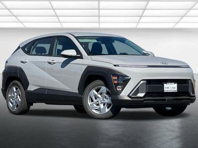New 2025 Hyundai Kona SE