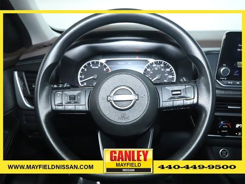 Used 2023 Nissan Rogue SV image 21