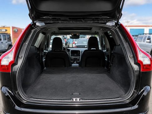 Used 2016 Volvo XC60 T5 Premier AWD/4WD image 19