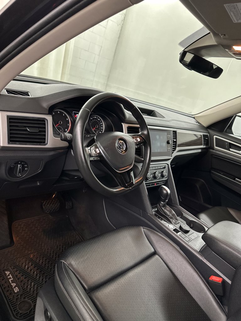 Used 2019 Volkswagen Atlas SE w/ Panoramic Sunroof Package AWD/4WD image 10