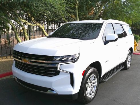 Used 2021 Chevrolet Tahoe LT image 3
