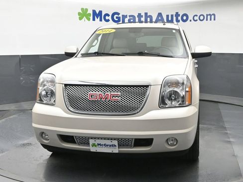 Used 2014 GMC Yukon Denali AWD/4WD image 5