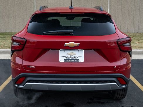 New 2026 Chevrolet Trax LT image 5