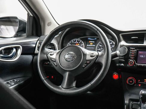 Used 2016 Nissan Sentra SV FWD image 15
