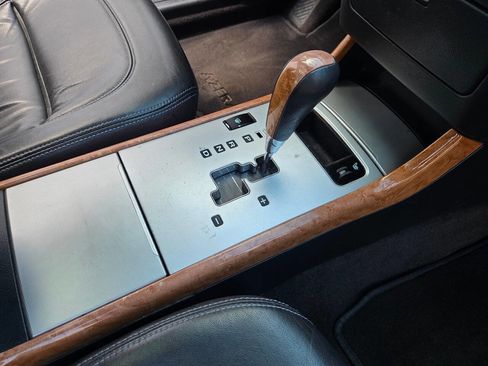 Used 2007 Hyundai Azera Limited image 37