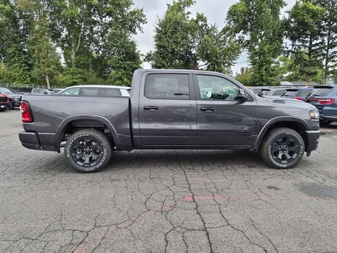 New 2026 RAM 1500 Big Horn AWD/4WD image 8