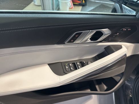 Certified 2023 BMW X6 xDrive40i w/ Premium Package image 12