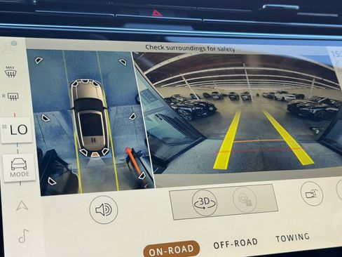 New 2025 Land Rover Range Rover SE image 21