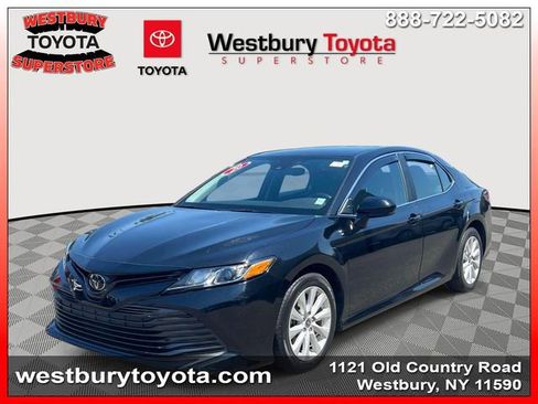 Certified 2020 Toyota Camry LE AWD/4WD image 5