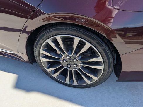 Used 2017 Lincoln Continental Select FWD image 14