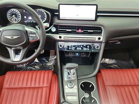 Used 2025 Genesis G70 2.5T w/ Sport Prestige Package image 36