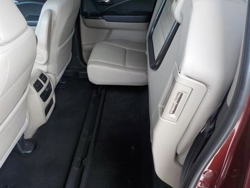 Used 2018 Honda Ridgeline RTL image 36