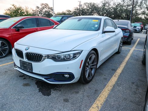 Used 2018 BMW 430i Convertible image 1
