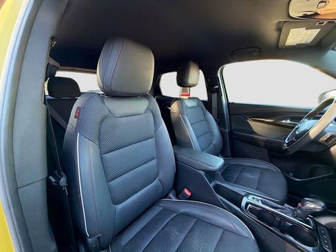 Used 2023 Chevrolet TrailBlazer RS w/ Convenience Package image 27