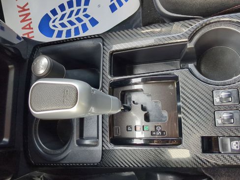 Used 2024 Toyota 4Runner TRD Off-Road Premium image 26