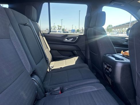 Used 2024 Chevrolet Tahoe LS RWD image 11